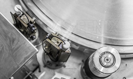 Labelling machine